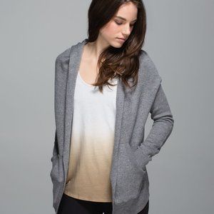 NWOT Lululemon Gray Cabin Wrap Sweater Hoodie Sz 10
